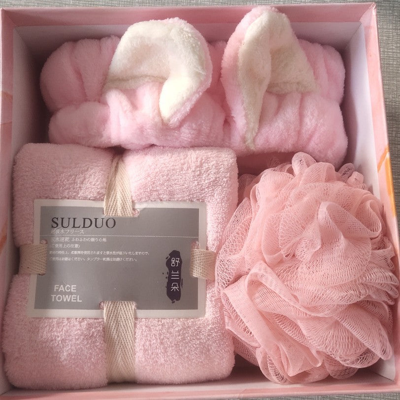 Soft Coral Velvet Towel Gift Set, Three-Piece with Hair Band and Bath Ball