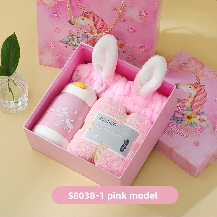 Soft Coral Velvet Towel Gift Set, Three-Piece with Hair Band and Bath Ball