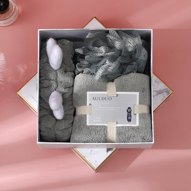 Soft Coral Velvet Towel Gift Set, Three-Piece with Hair Band and Bath Ball