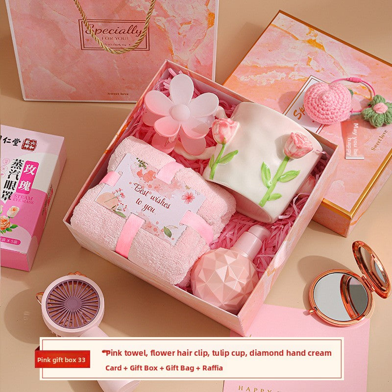 Soft Coral Velvet Towel Gift Set, Three-Piece with Hair Band and Bath Ball