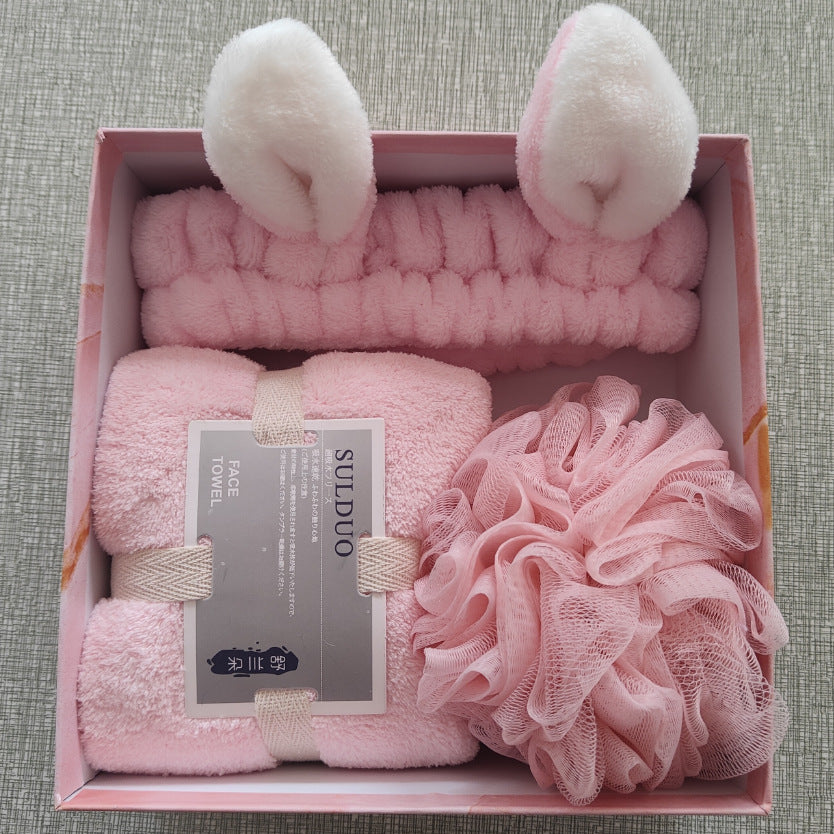 Soft Coral Velvet Towel Gift Set, Three-Piece with Hair Band and Bath Ball